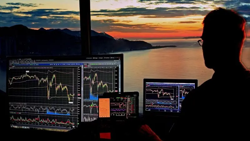 The Silent Bells: An Investor’s Guide to Stock Market Holidays