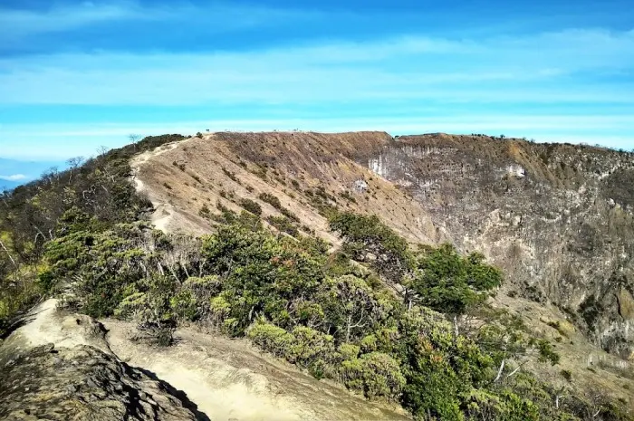 Mount Ciremai, a Natural Tourist Attraction With Stunning Panoramas in Majalengka