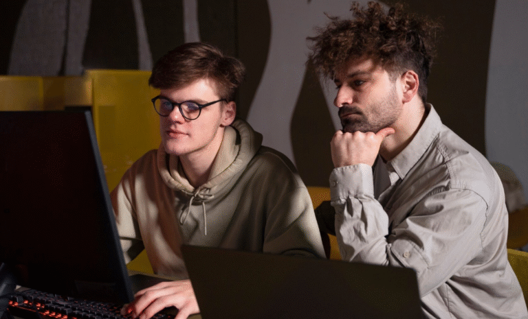 What Code Smells Tell Us About Developers